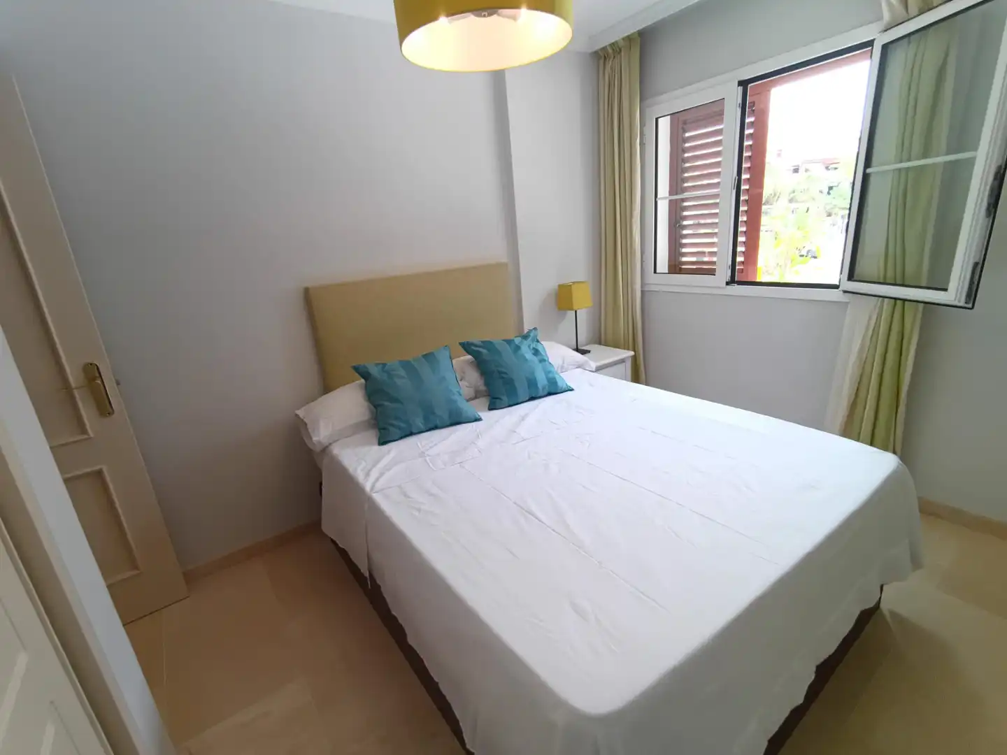 Apartment with lift for sale in Puerto de Sotogrande - La Marina, imagen 9