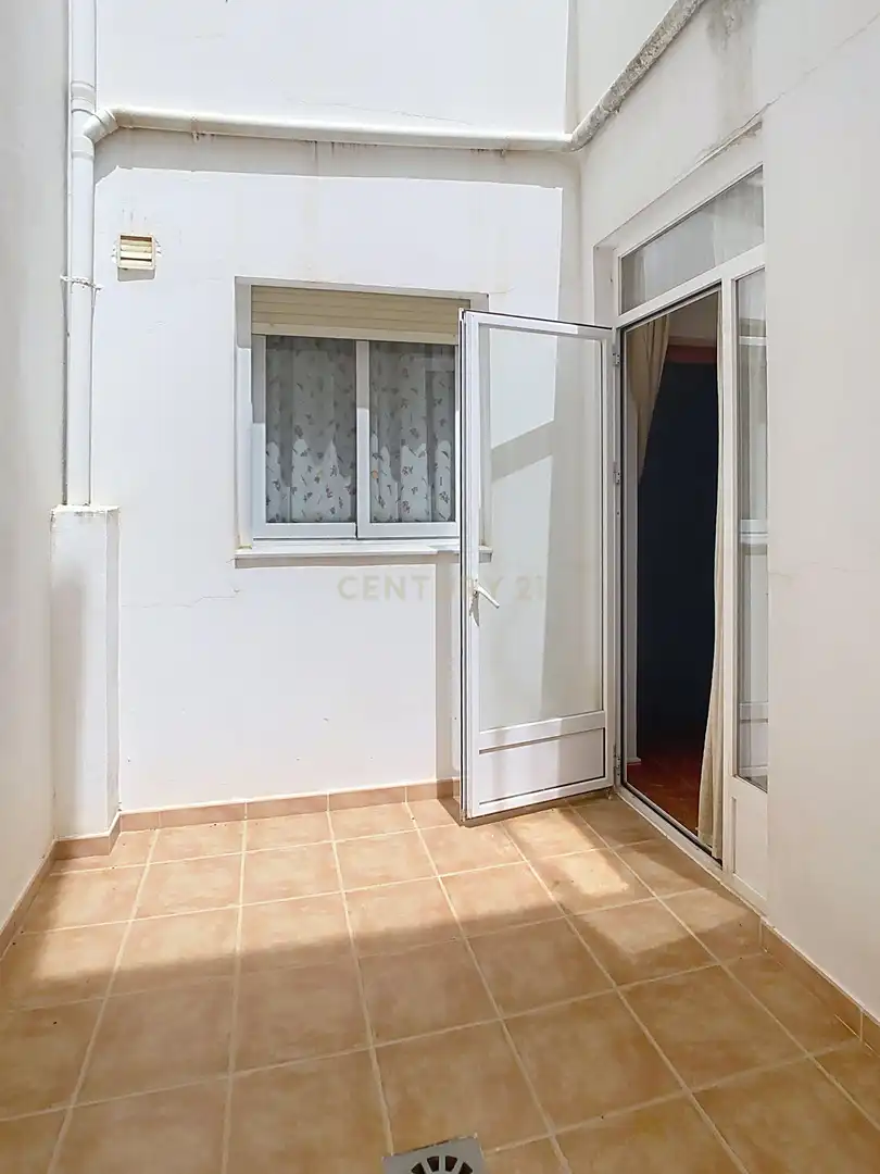 Bedroom of Houses for sale in Cuevas de San Marcos
