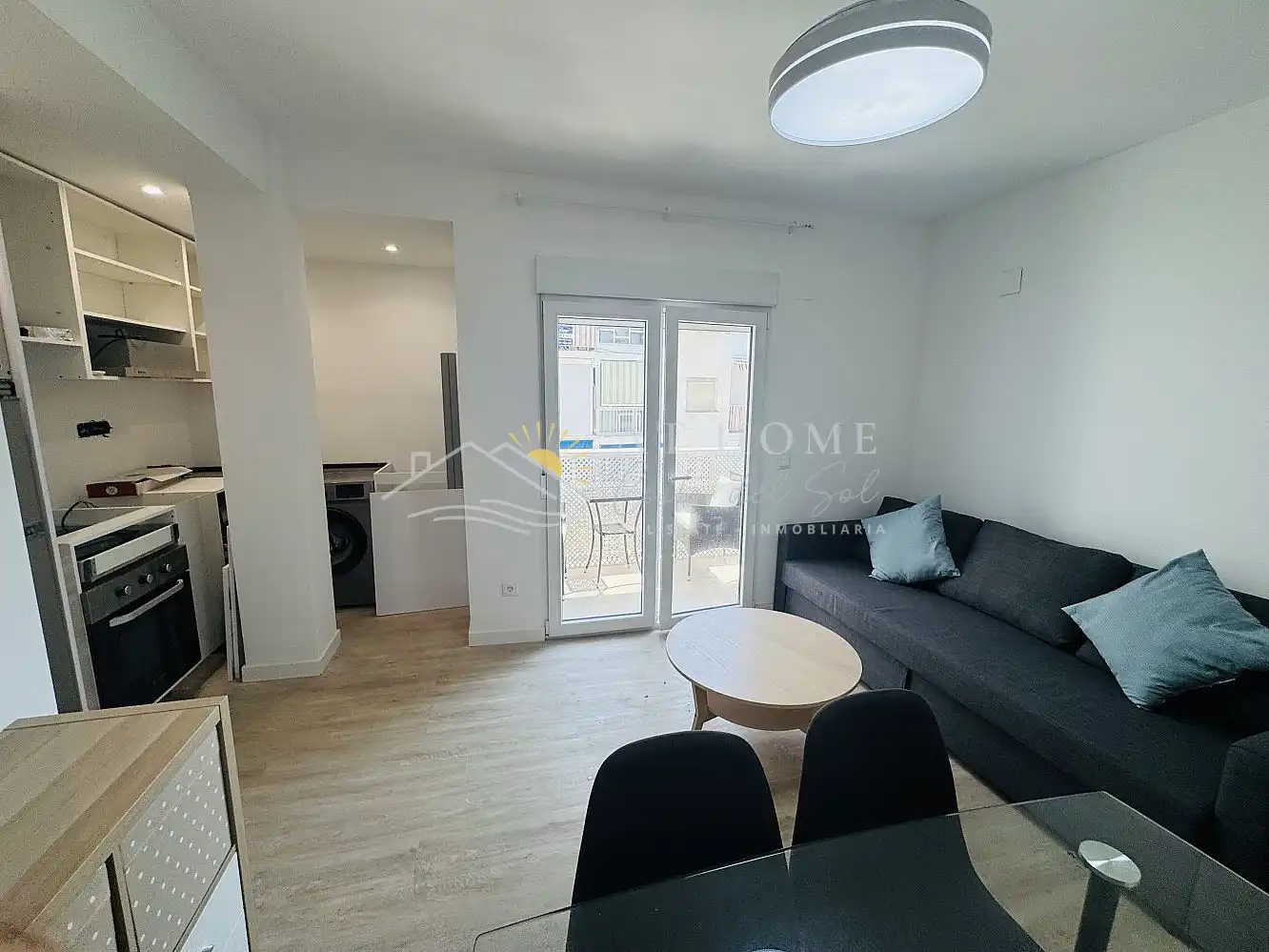 Vista exterior de Apartament en venda en Nerja amb Terrassa, Piscina i Forn