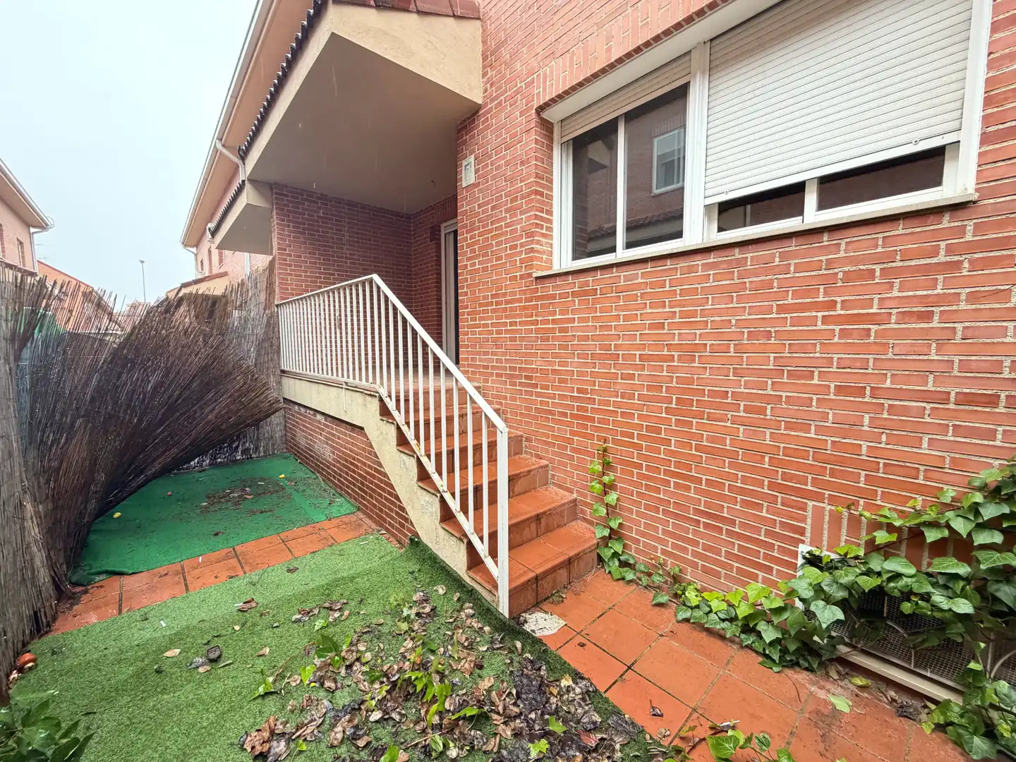 Exterior view of Detached homes for sale in Alcalá de Henares