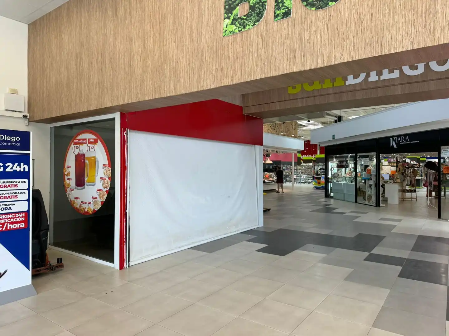 Local comercial en venta en SANTA QUITERIA 15, imagen 2