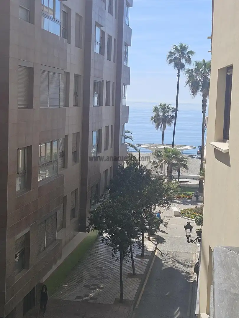 Apartament amb ascensor en venda a Estepona Pueblo