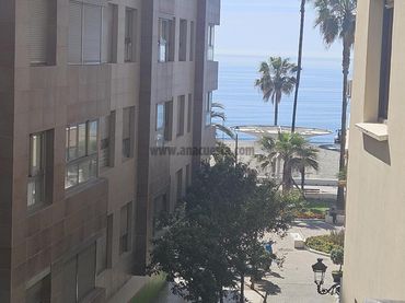 Apartamento con ascensor en venta en Estepona Pueblo