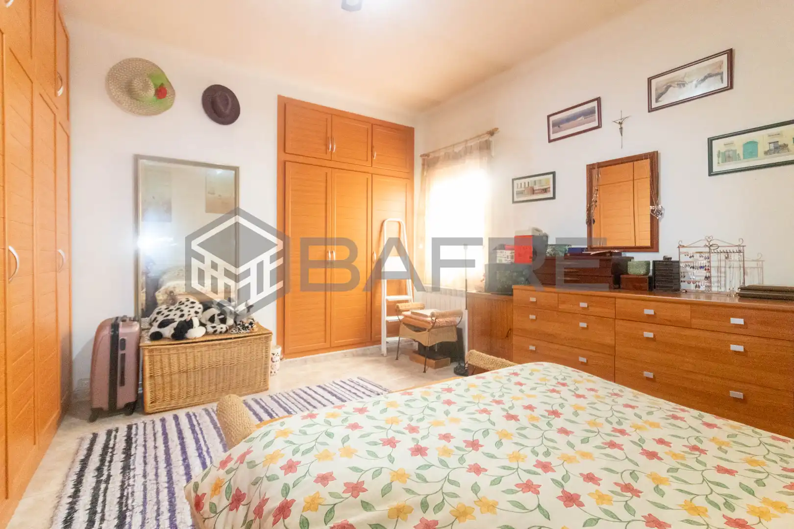 Habitación de Piso en venta en Madrid con Calefacción