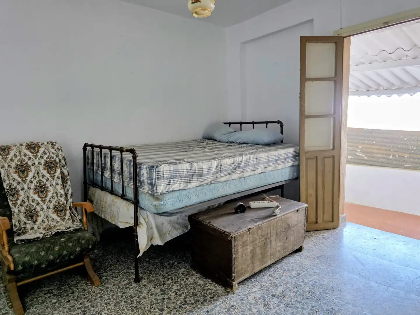 Habitación de Casa o chalet en venta en Casarabonela con Terraza, Trastero y Amueblado