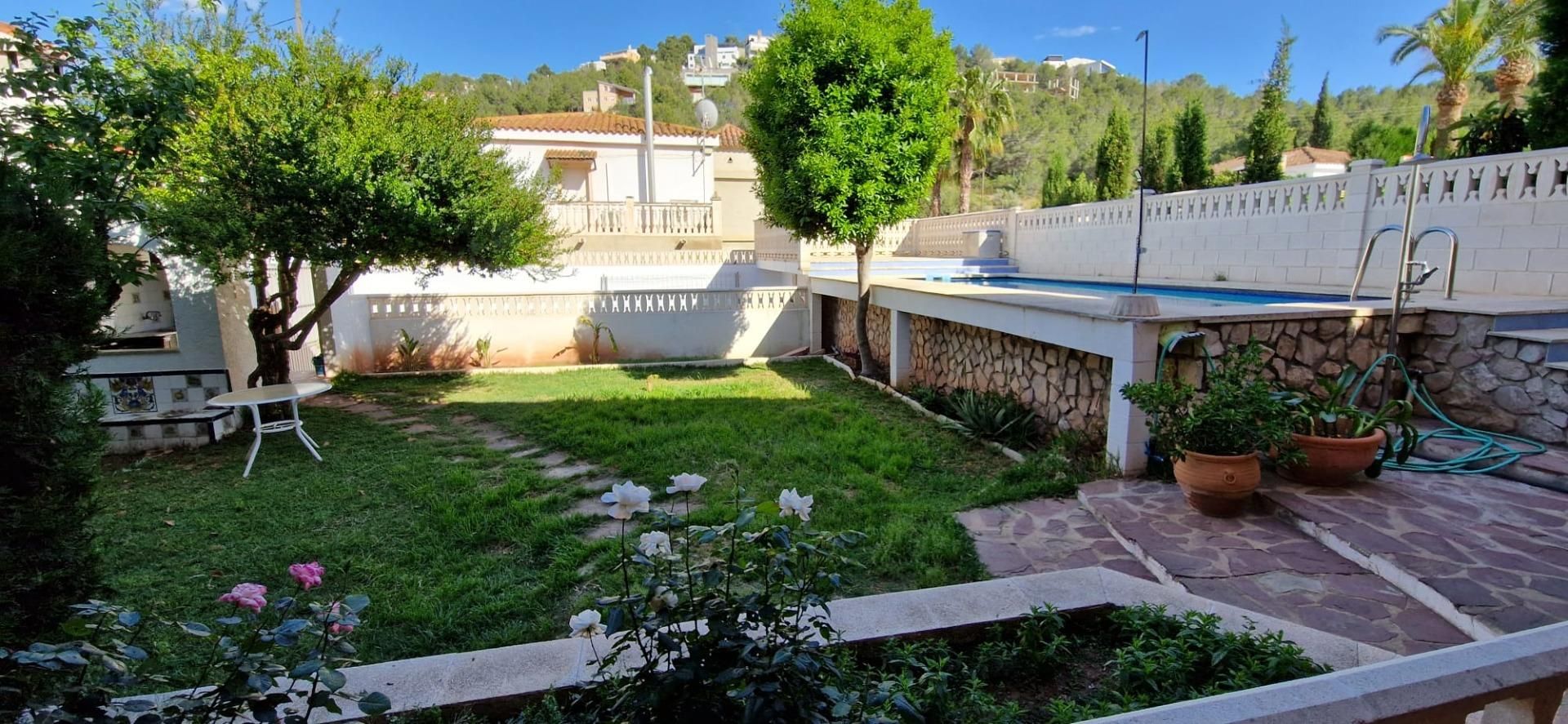 Garden of House or chalet for sale in Gilet  with Heating, Private garden and Terrace