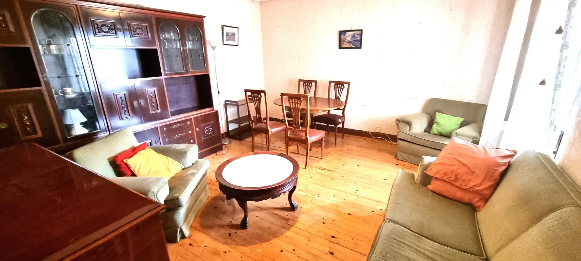 Sala de estar de Piso de alquiler en Bilbao  con Calefacción, Amueblado y Horno
