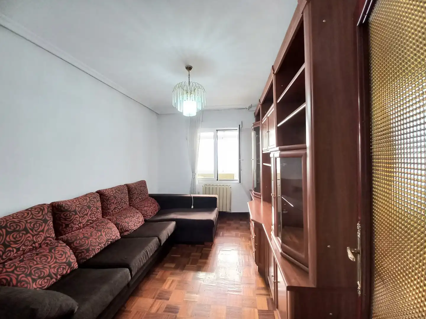 Sala d'estar de Pis en venda en Burgos amb Calefacció i Terrassa