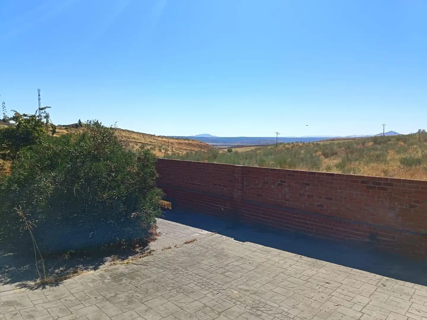 Vista exterior de Casa o chalet en venta en Albarreal de Tajo con Calefacción