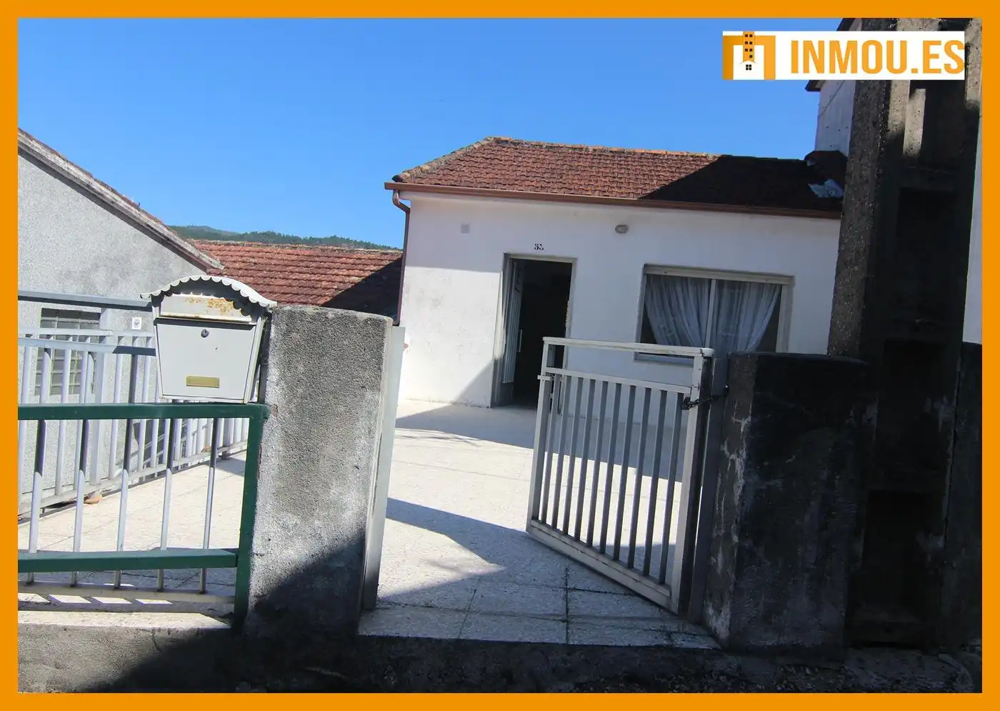 Detached homes for sale in Lobios
