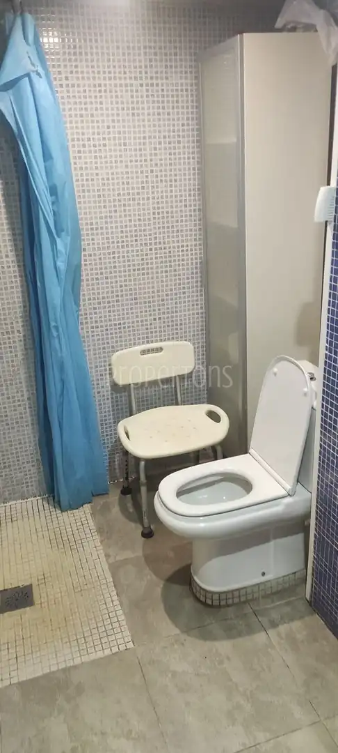 Bathroom of Flat for sale in Vitoria - Gasteiz