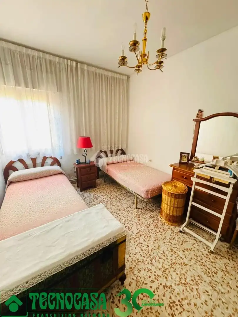 Bedroom of Detached homes for sale in Polán  with Air Conditioner, Heating and Terrace