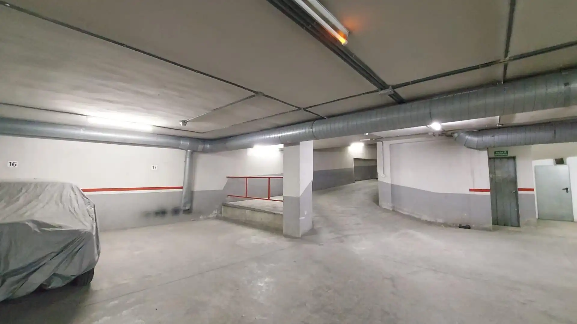 Garage zur Miete in Pabellón - Estación - El Corte Inglés