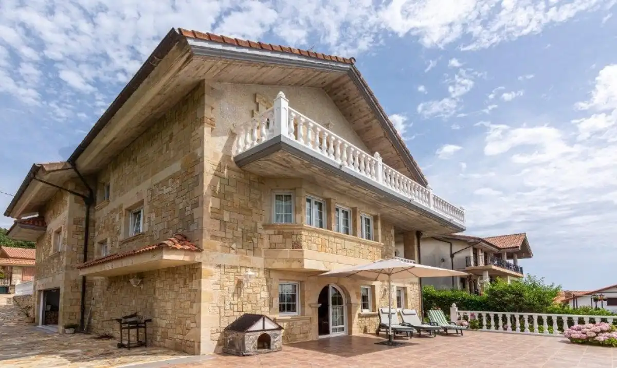 Exterior view of Houses for sale in Arnuero  with Private garden, Terrace and Furnished