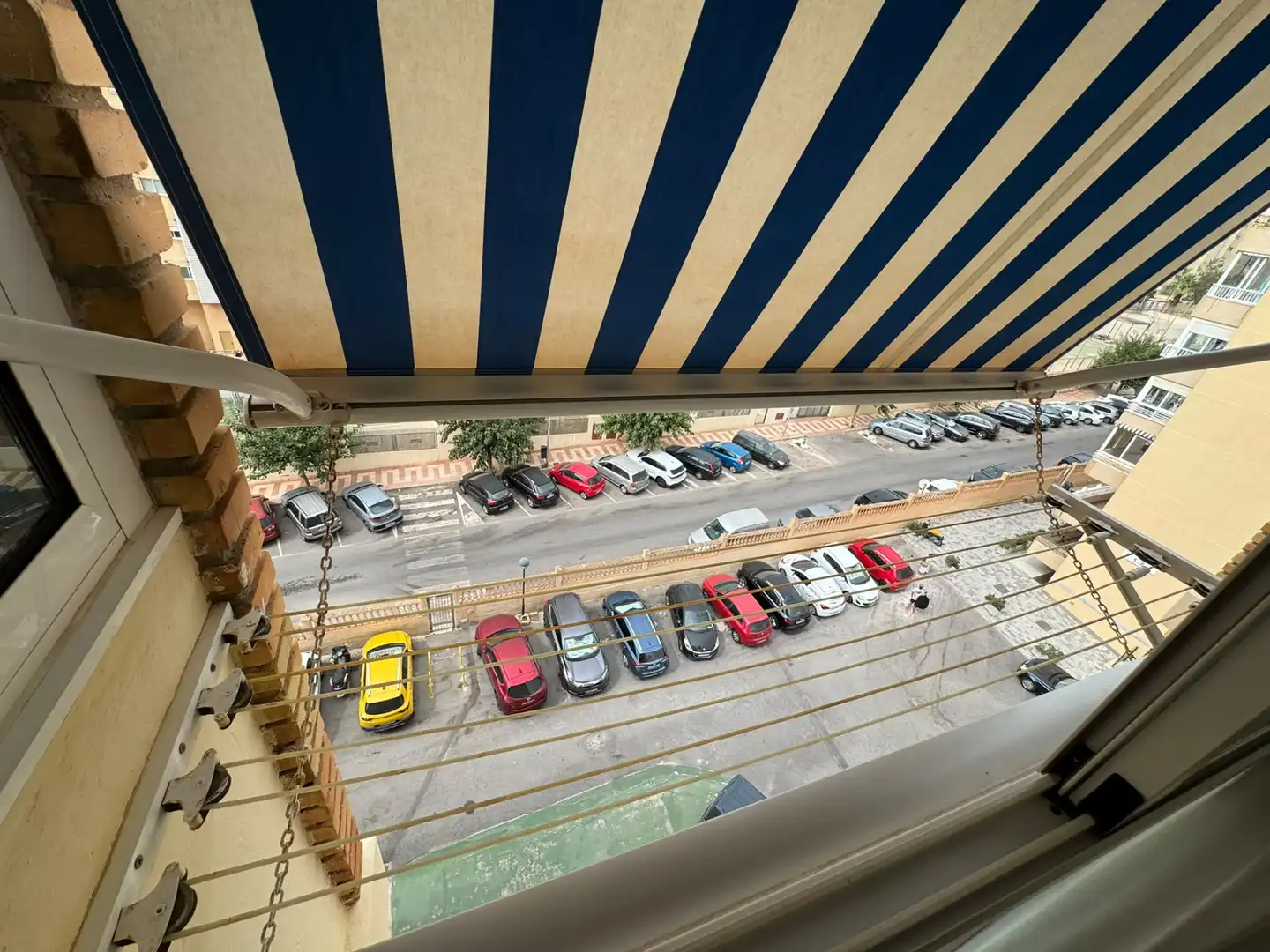 Aparcament de Apartament de lloguer en El Campello amb Aire condicionat, Calefacció i Moblat