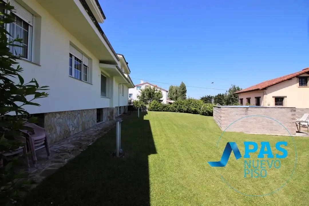 Garden of Houses for sale in Santander  with Heating, Private garden and Terrace