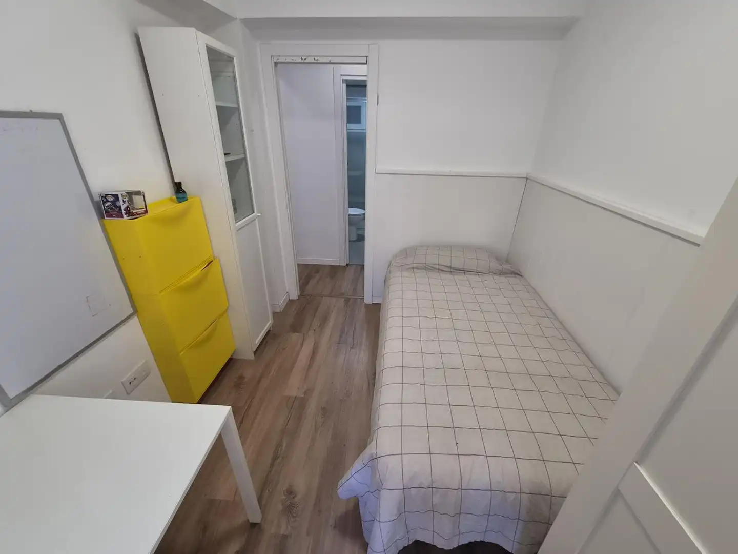 Dormitori de Pis de lloguer en Castellón de la Plana / Castelló de la Plana amb Parquet i Moblat