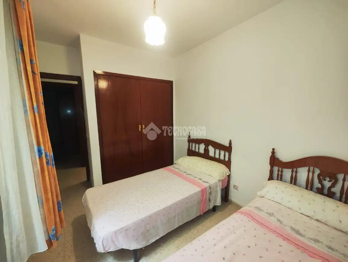 Habitación de Piso en venta en Andújar con Aire acondicionado