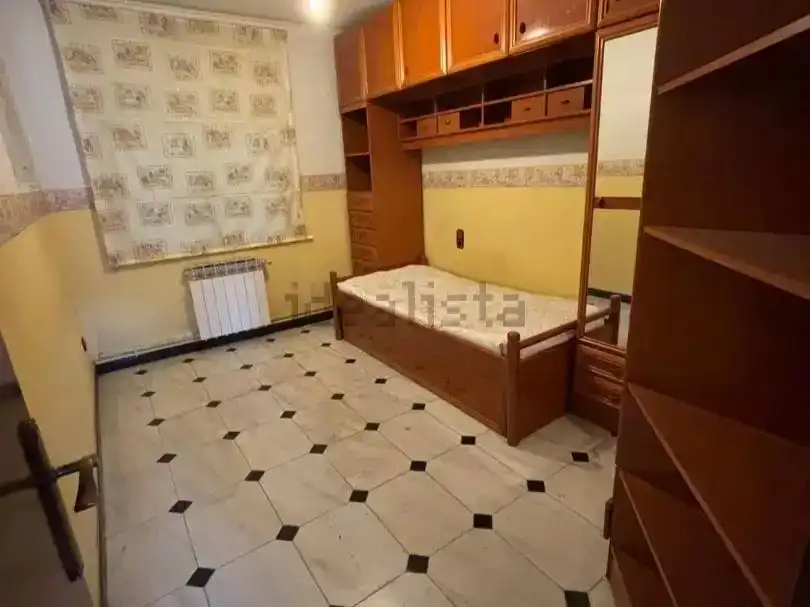 Schlafzimmer von Wohnung zum Verkauf in Terrassa mit Balkon