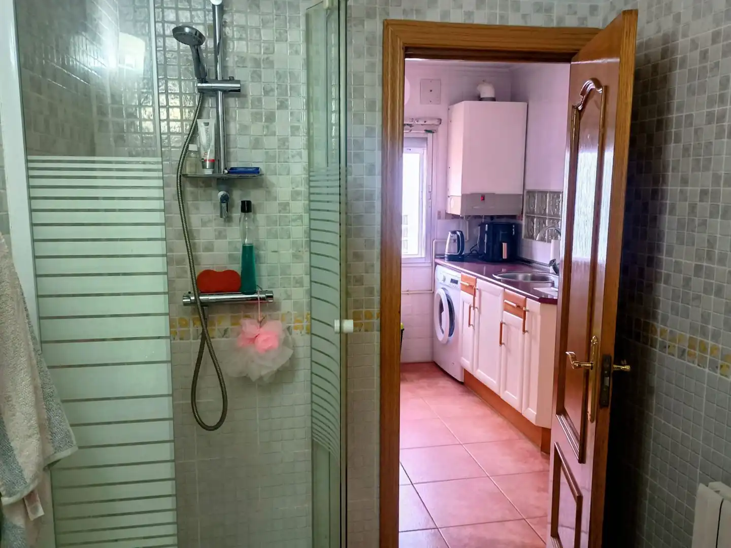 Badezimmer von Wohnung zum Verkauf in Alcalá de Henares mit Klimaanlage, Heizung und Terrasse