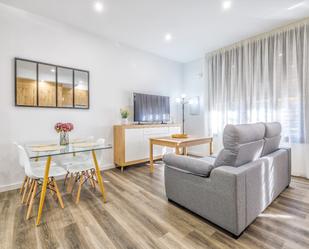 Sala d'estar de Apartament de lloguer en  Córdoba Capital amb Aire condicionat, Calefacció i Parquet