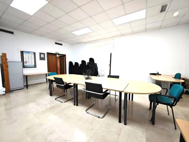 Local comercial en Alquiler en Carrer Patronat Obrer, 14 en Pere Garau