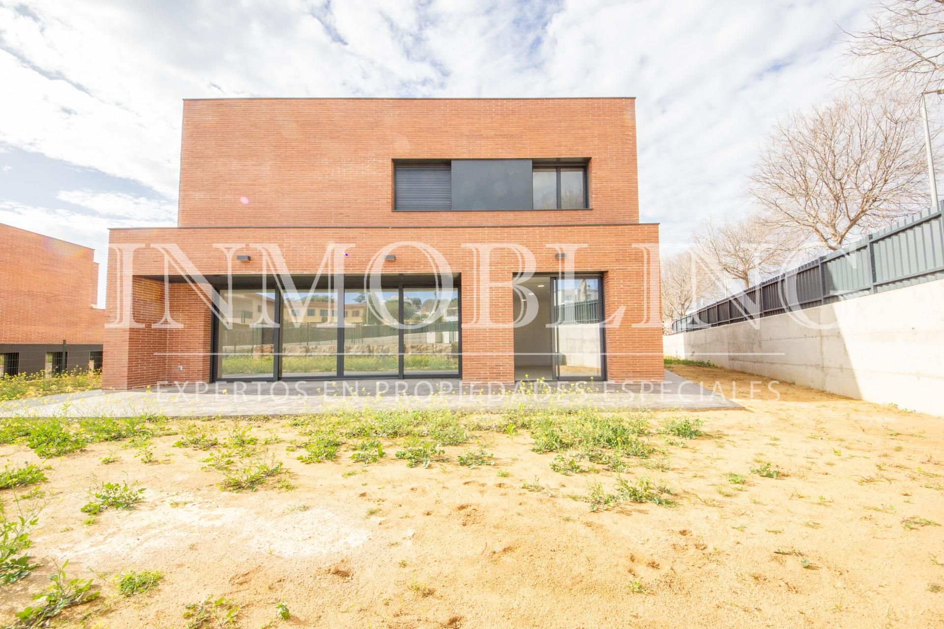 Casa o xalet en venda en Mataró amb Aire condicionat, Calefacció i Jardí privat