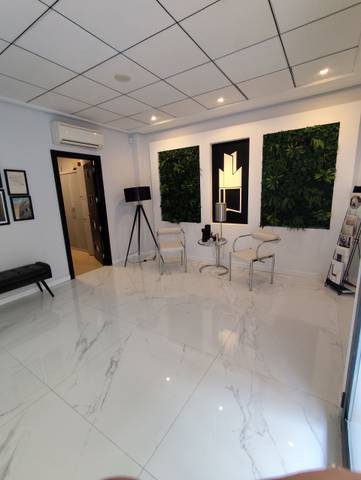 Local comercial en Alquiler en Pati Fosc en Centro Urbano