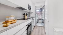 Kitchen of Flat to rent in  Madrid Capital  with Air Conditioner