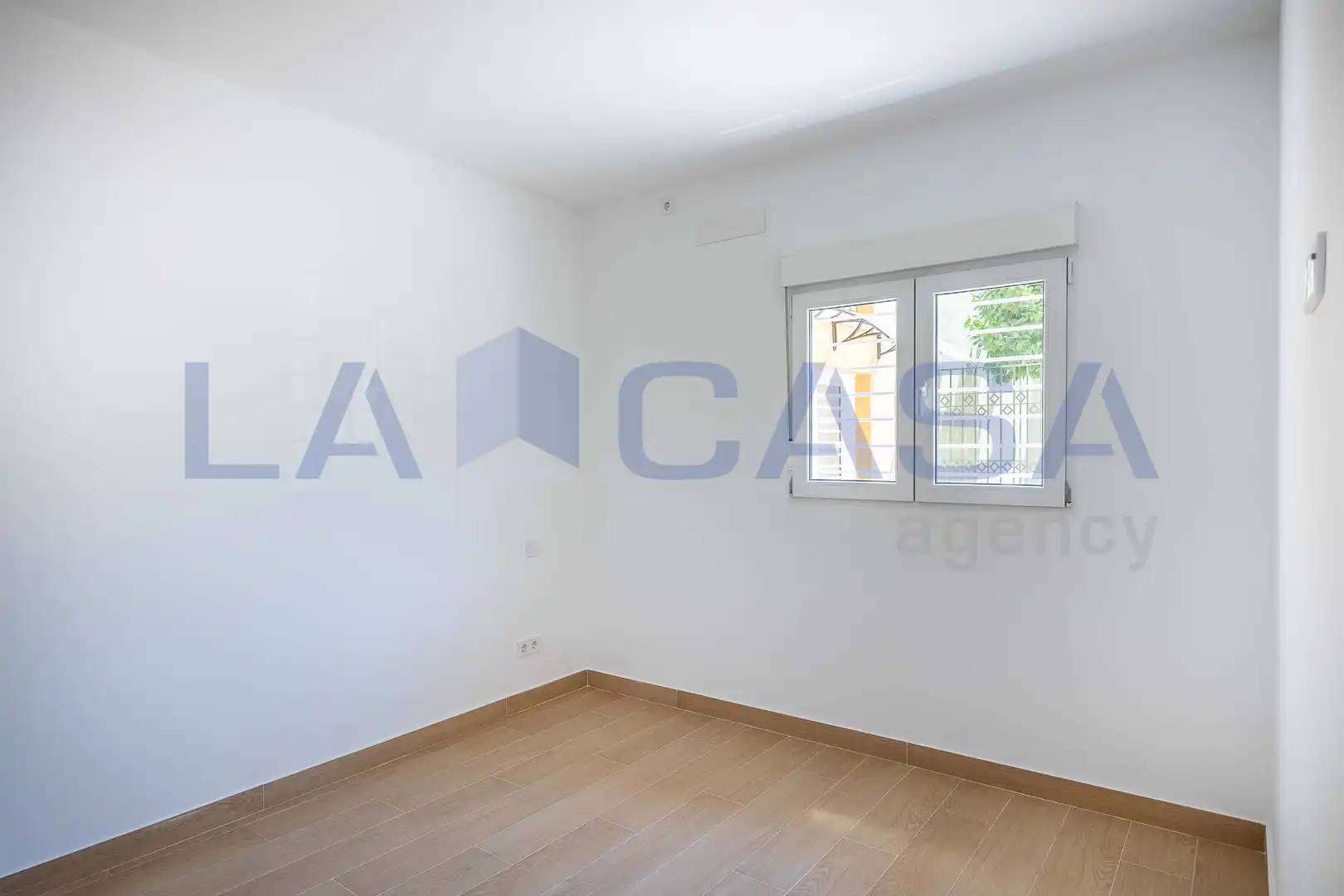 Bedroom of Ground floor for sale in Sevilla