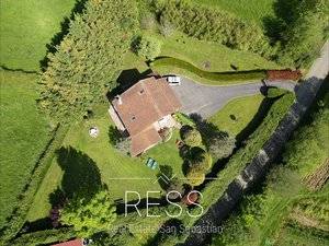Casa-chalet en Venta en Route de Biriatou, 1730 en Urrugne