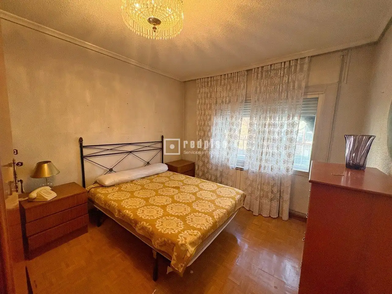 Habitación de Piso en venta en Madrid con Calefacción, Parquet y Terraza