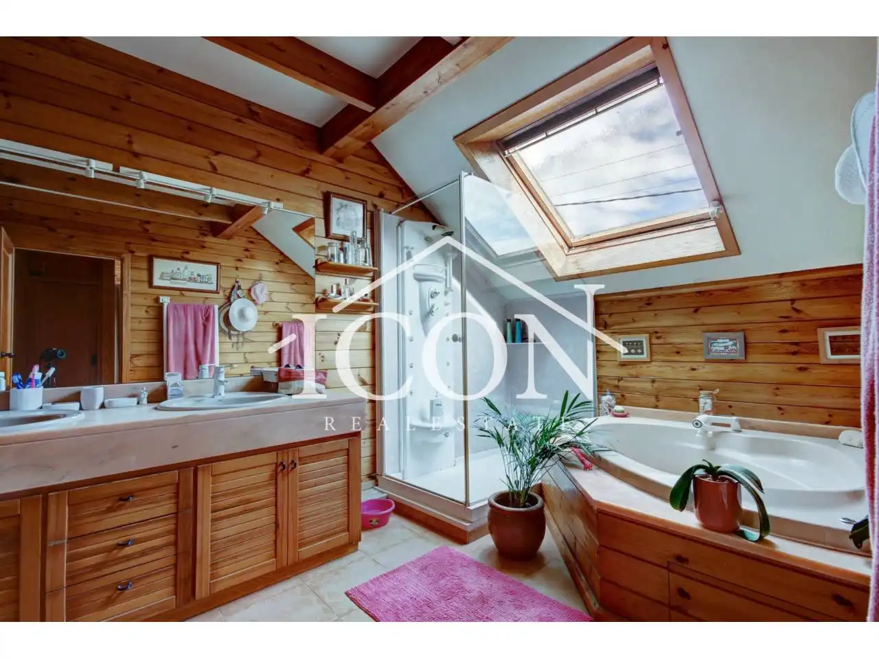 Baño de Casa o chalet en venta en Gavà con Aire acondicionado, Jardín privado y Parquet