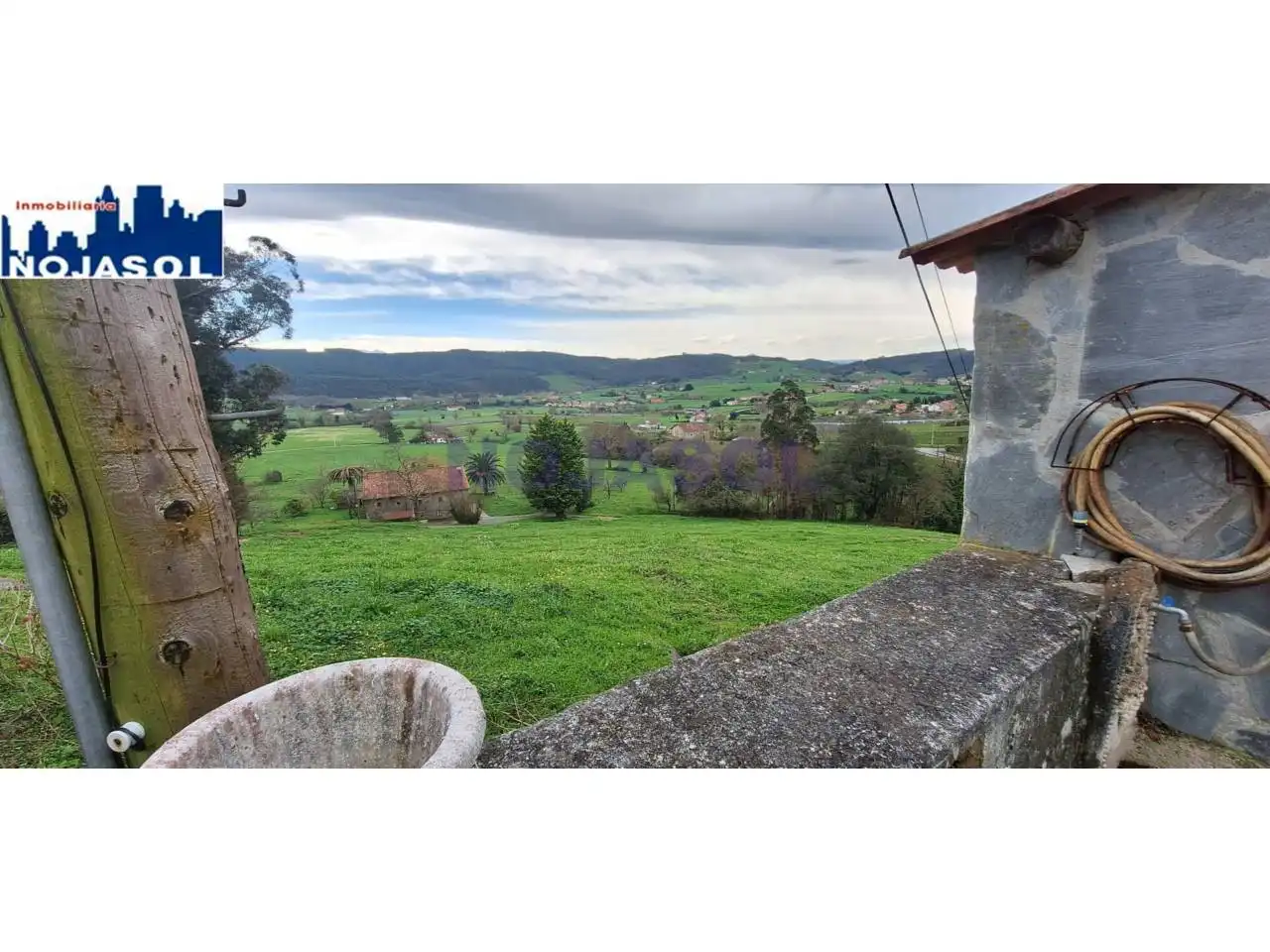 Garden of Houses for sale in Bareyo  with Private garden and Furnished
