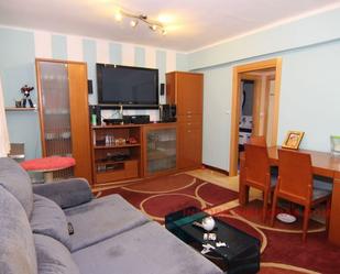 Sala d'estar de Apartament en venda en Santurtzi 