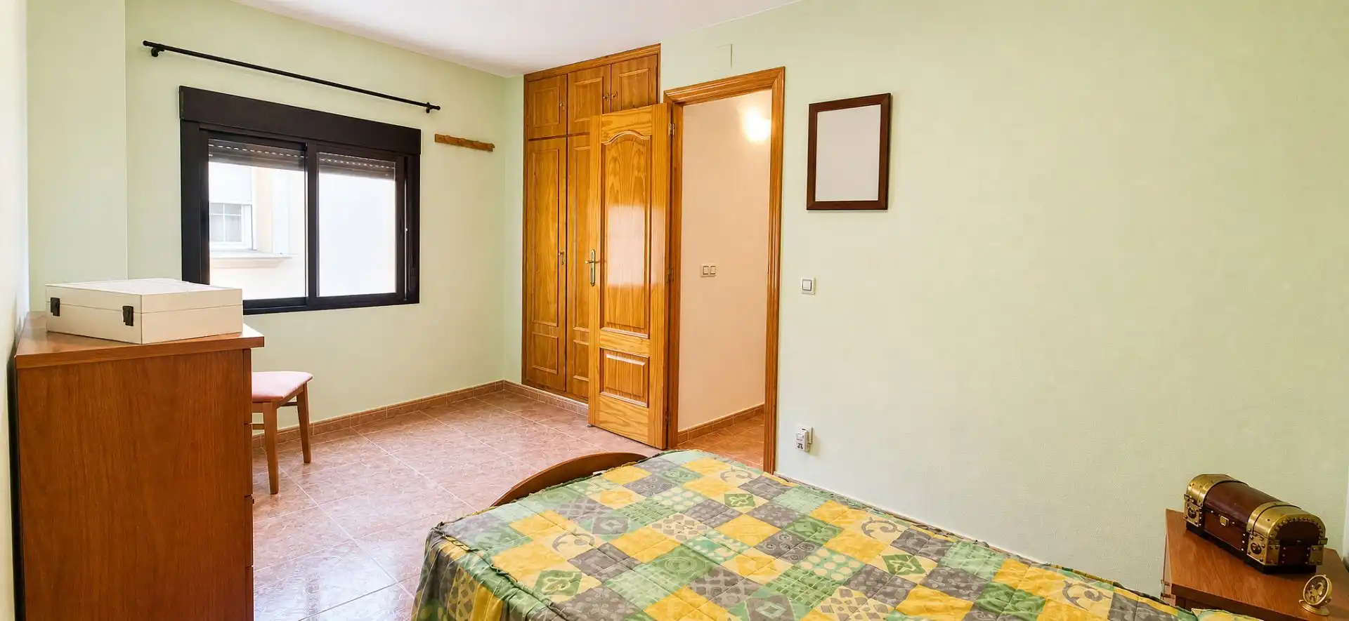 Bedroom of Houses for sale in Losar de la Vera  with Air Conditioner, Terrace and Furnished