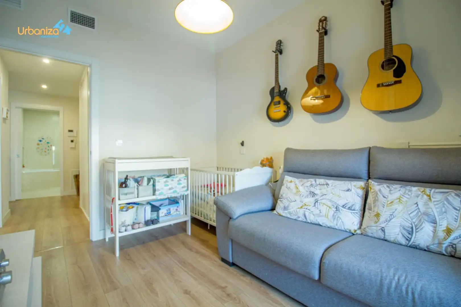 Schlafzimmer von Dachboden zum Verkauf in Badajoz mit Klimaanlage, Heizung und Terrasse