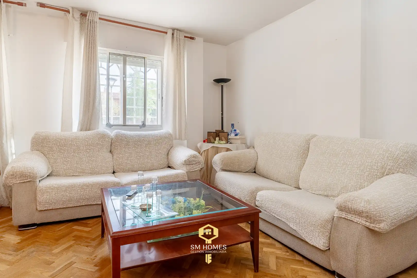 Living room of Detached homes for sale in Mejorada del Campo  with Air Conditioner, Heating and Private garden