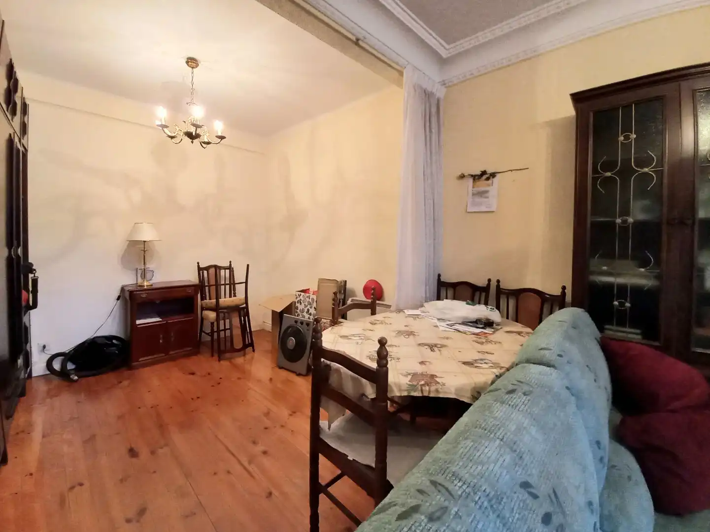 Sala d'estar de Pis en venda en Zona Sur - Barrio Cortes