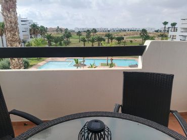 Appartamento con piscina in affitto a Calle Equipo Español de Maratón 9