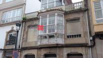 Vista exterior de Casa adosada en venda en Noia