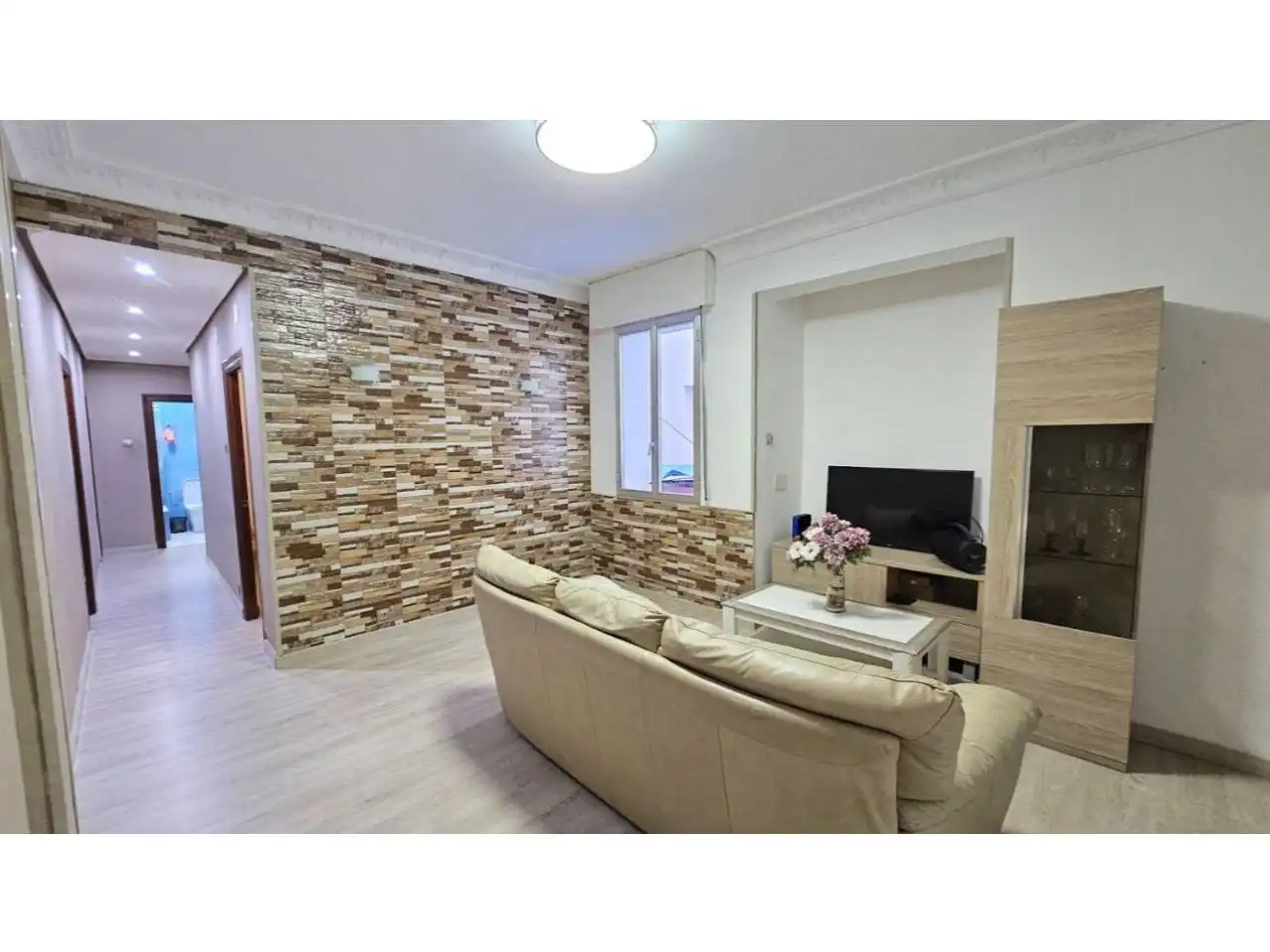 Sala de estar de Piso en venta en Bilbao  con Balcón