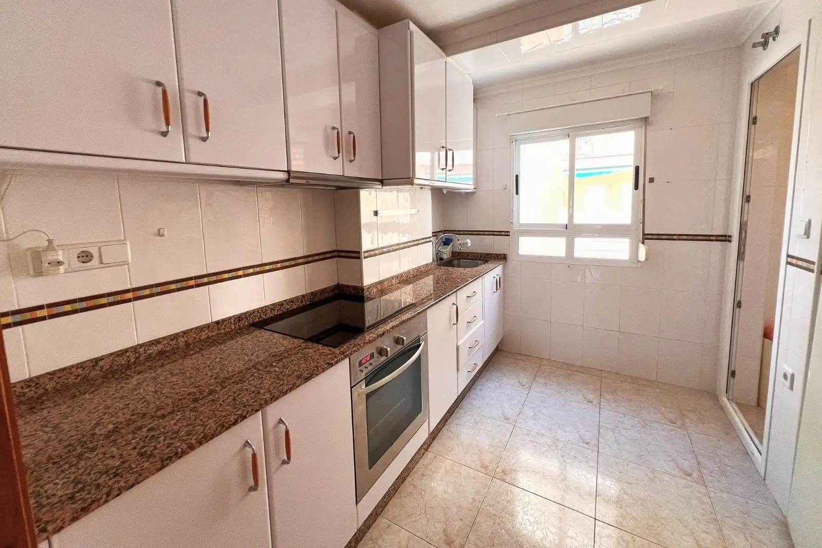 Apartamento con terraza en venta en Calle MAESTRO PARADA 5, imagen 6