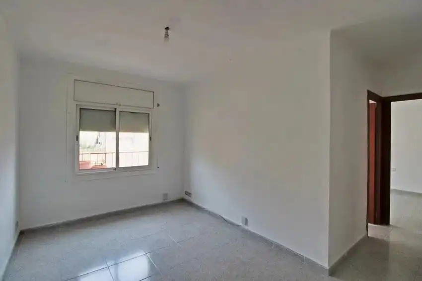 Bedroom of Flat for sale in L'Hospitalet de Llobregat