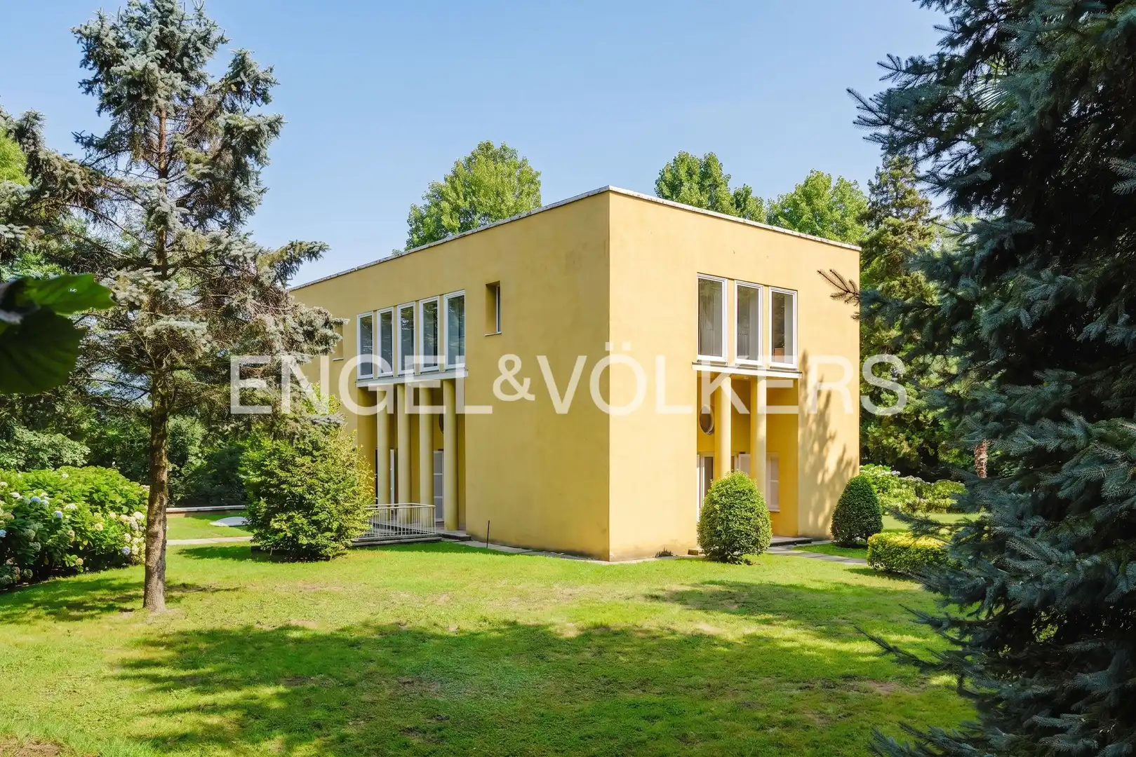 Exterior view of Houses for sale in Andoain  with Air Conditioner, Heating and Private garden
