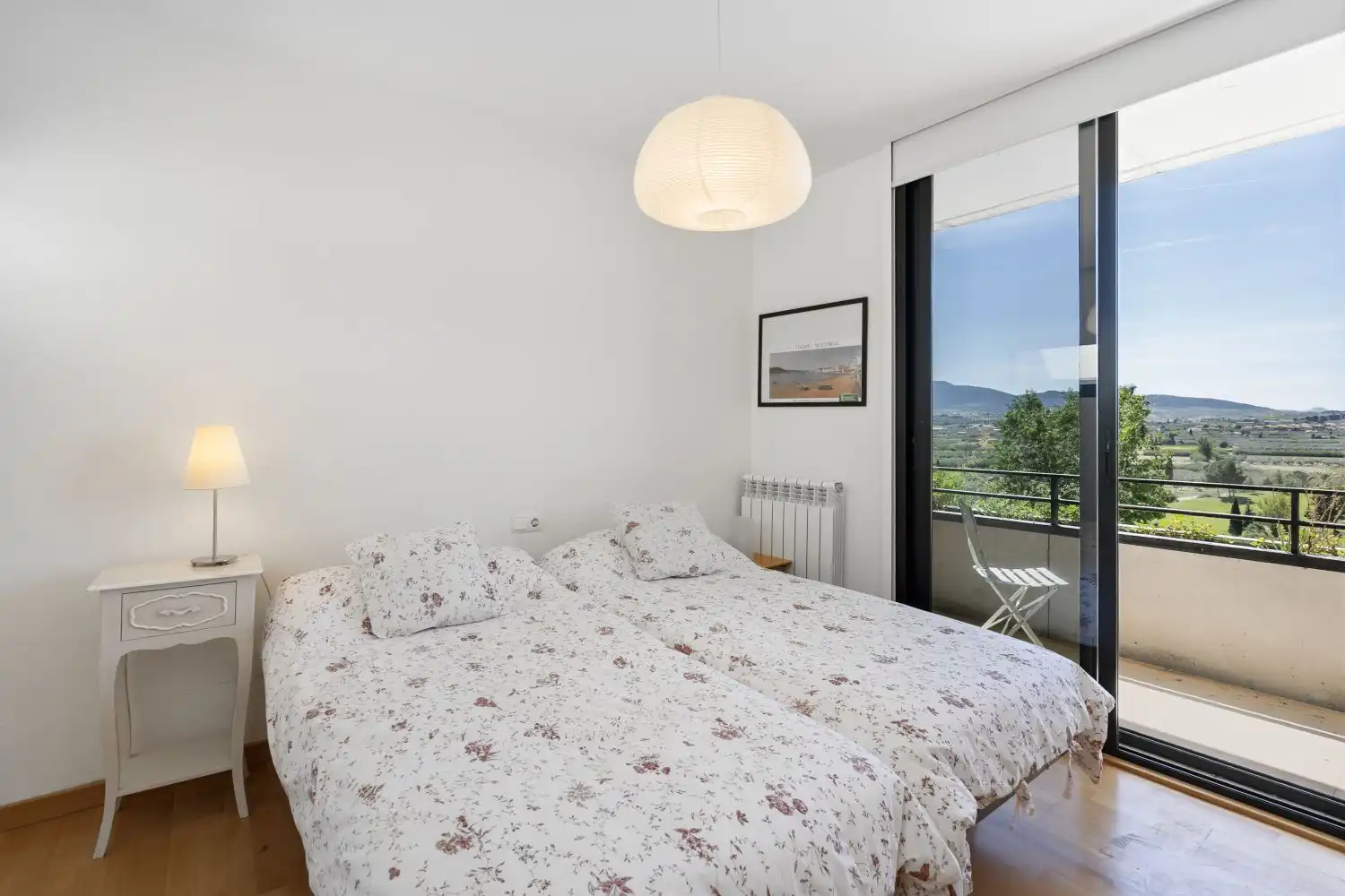 Schlafzimmer von Dachboden zum Verkauf in Las Gabias mit Klimaanlage, Heizung und Terrasse