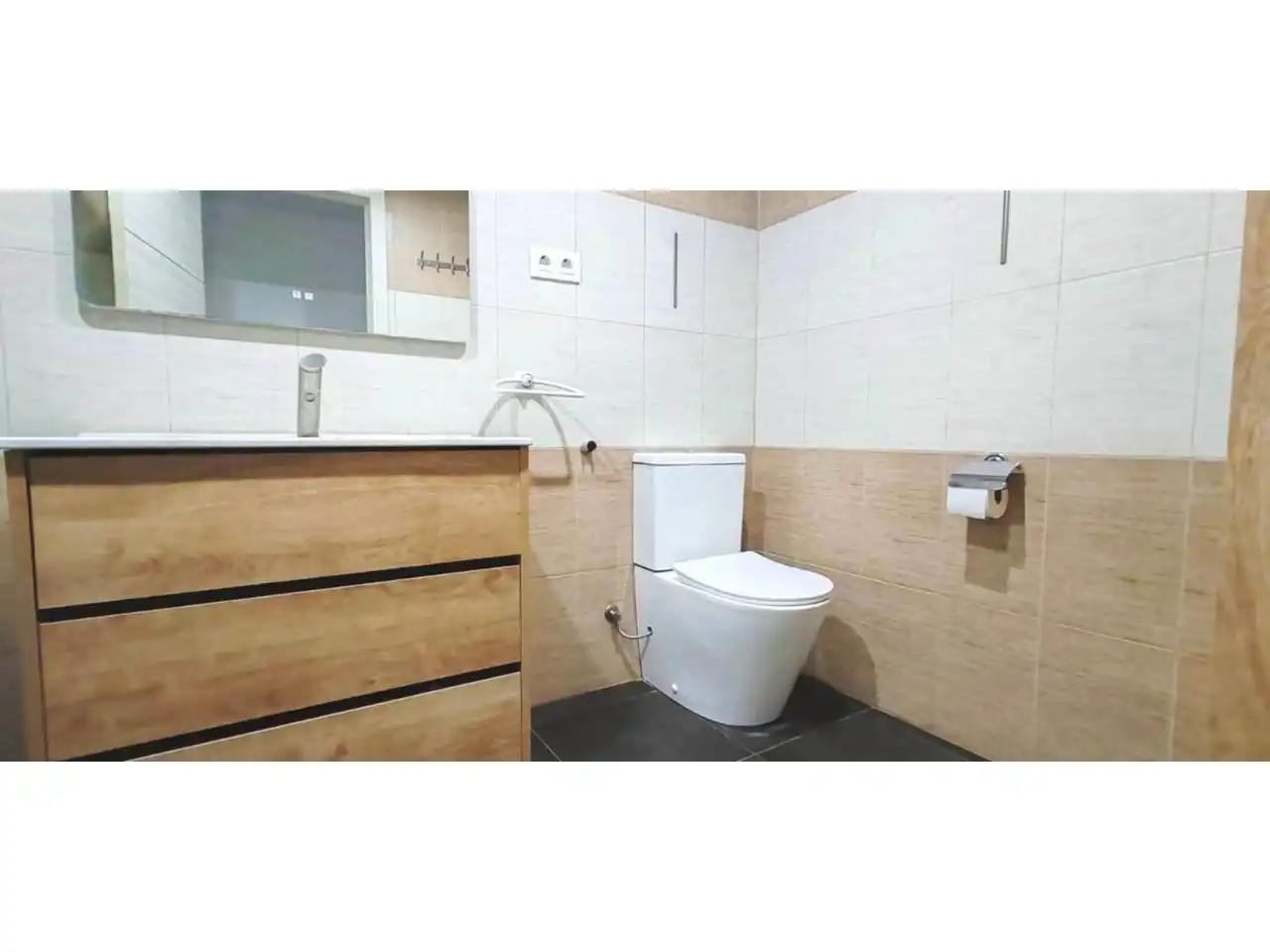 Baño de Ático en venta en Sils con Aire acondicionado, Calefacción y Terraza