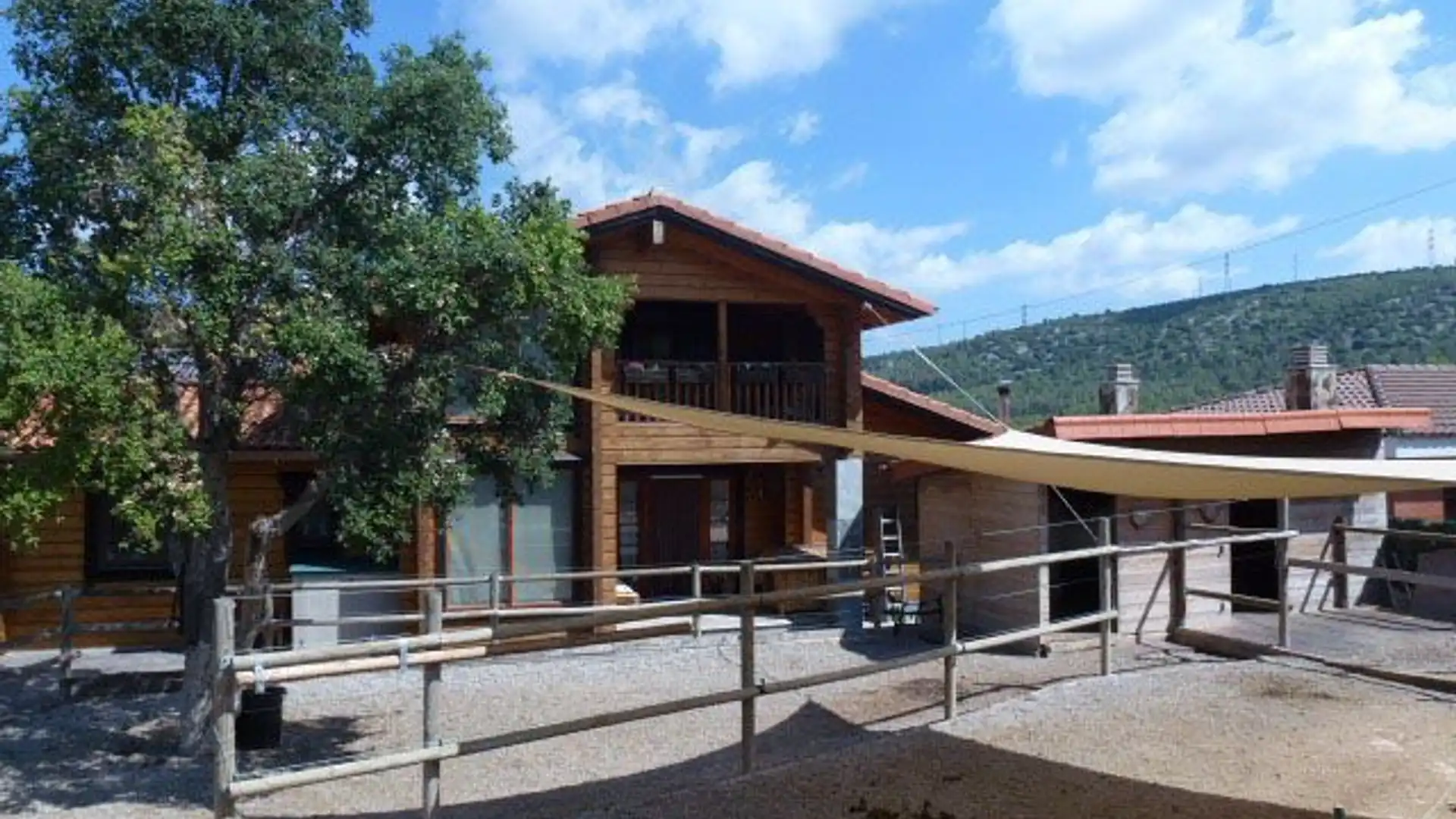 Vista exterior de Casa o chalet en venta en Begues con Aire acondicionado, Calefacción y Jardín privado