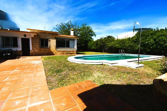 Casa-chalet en Venta en Valdelagrana
