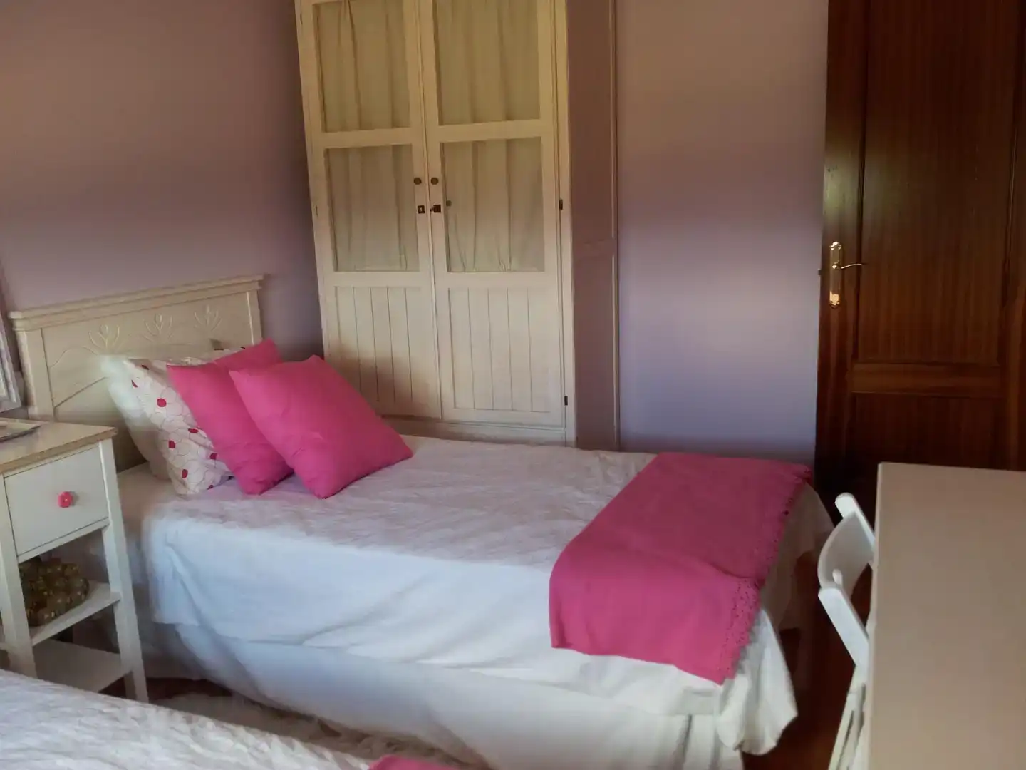Dormitori de Casa o xalet en venda en Frías amb Jardí privat, Traster i Moblat